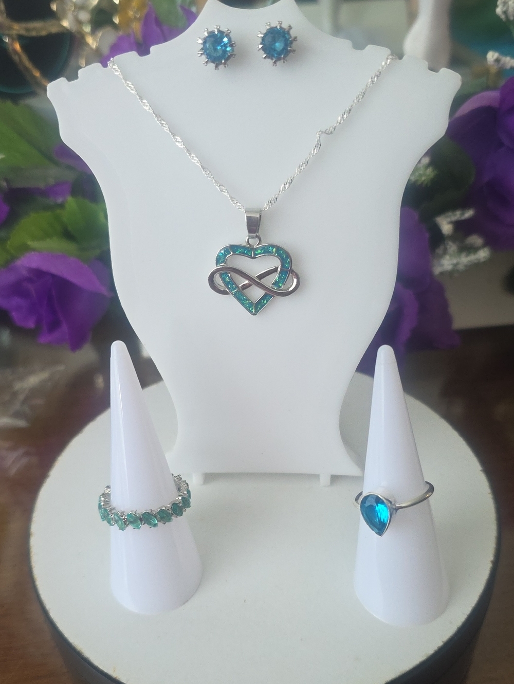 (NWT) Silver Aquamarine Jewelry